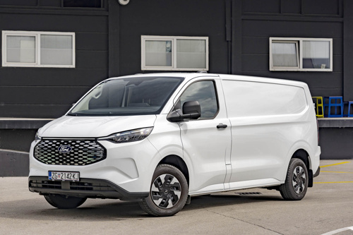 Ford E-Transit Custom: odličan i s električnim pogonom Ford E-Transit Custom: odličan i s električnim pogonom
